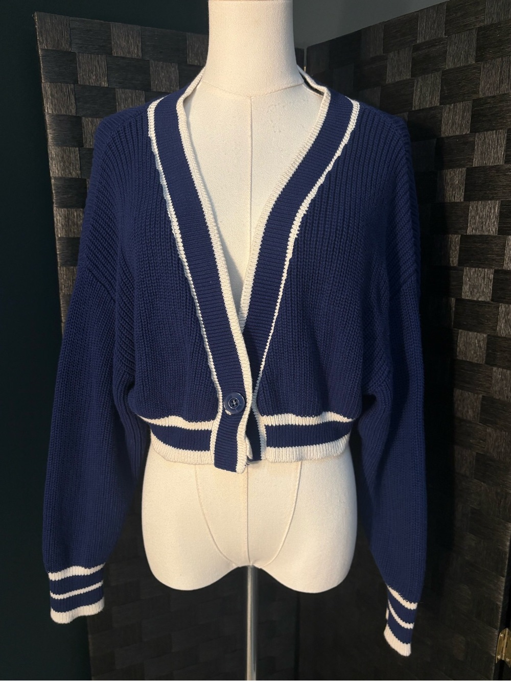 Preppy Navy Blue Oversized Cropped Cardigan with White Striped Trim F21